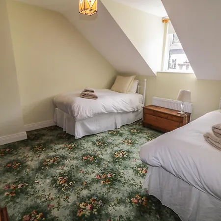 بيت للعطل The River House Ramelton