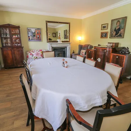 The River House بيت للعطل *