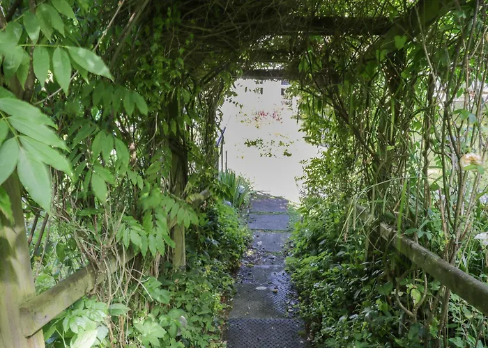 The River House Semesterbostad